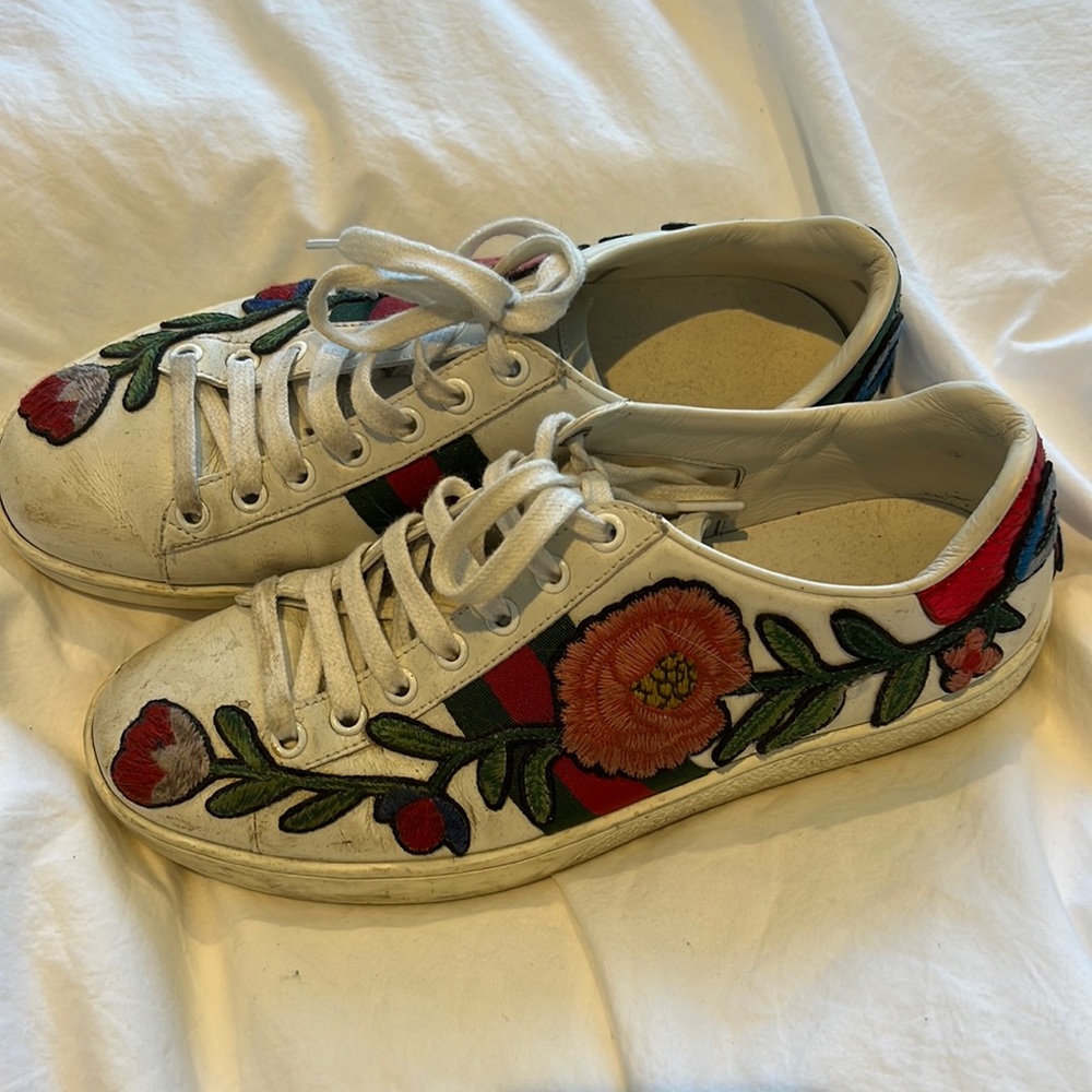 Gucci sneakers
